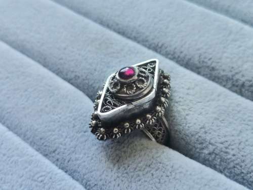 Discount!! Adjustable Vintage Silver Poison Ring