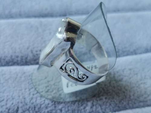 Discount!! Silver Pearl Ring