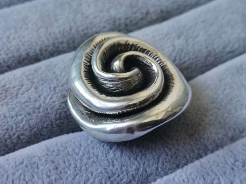 Discount!! Bulky Silver Rose Ring