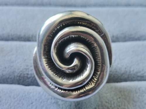 Discount!! Bulky Silver Rose Ring