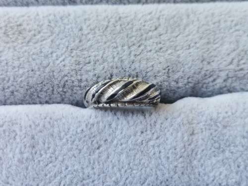 Discount!! Dainty Silver Ring