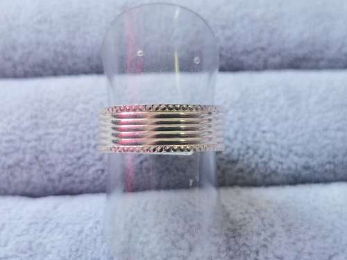 Discount!! Patterned Silver Ring