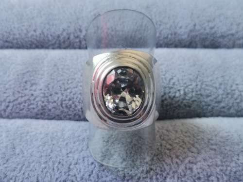 Discount!! Silver Solitaire Ring