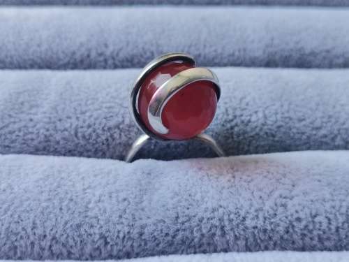 Discount!! Silver Carnelian Ring