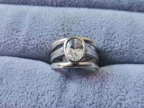 Discount!! Silver Solitaire Ring