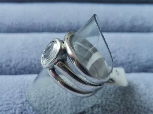 Discount!! Silver Solitaire Ring