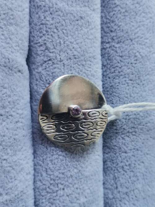 Discount!! Unique Silver Pendant