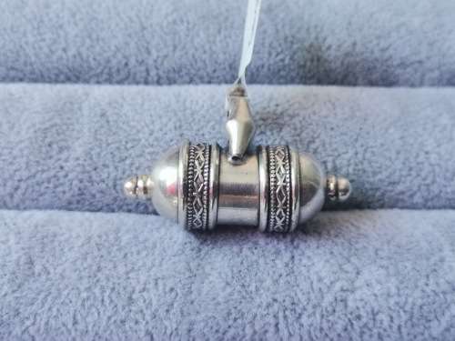 Discount!! Unique Silver Pendant