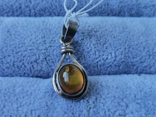 Discount!! Silver Amber Pendant