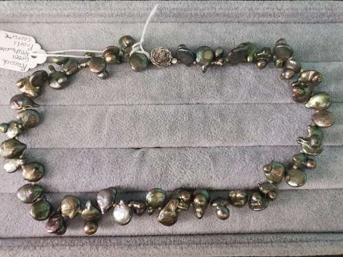 Discount!! Freshwater Pearl Necklace