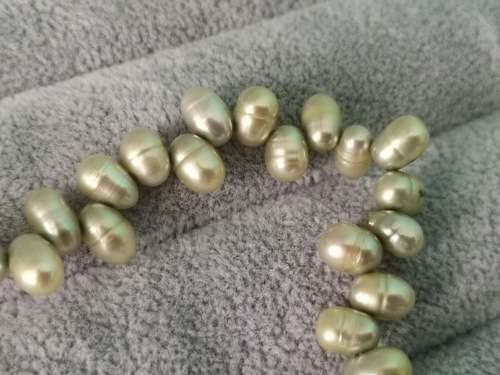 Discount!! Freshwater Pearl necklace and Earring Set