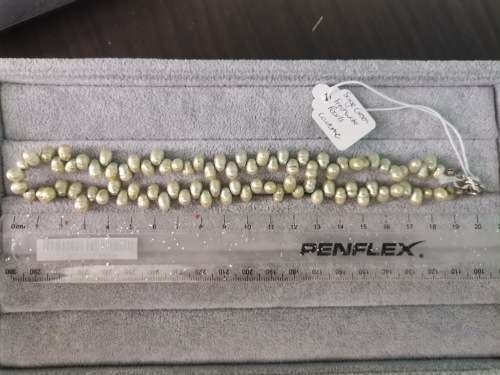 Discount!! Freshwater Pearl necklace and Earring Set