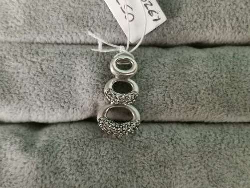 DISCOUNT!!! Dazzling Silver Pendant
