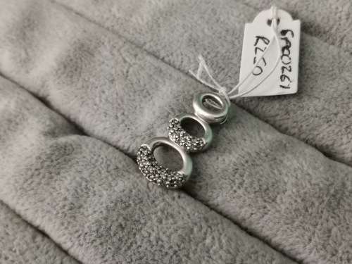 DISCOUNT!!! Dazzling Silver Pendant