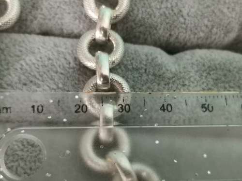 DISCOUNT!!! Stunning Silver Chain