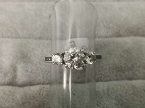DISCOUNT!!! Pretty Silver Ring