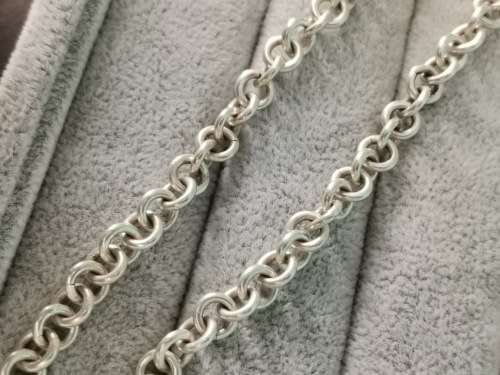**R1 Auction**  Silver Rolo Chain