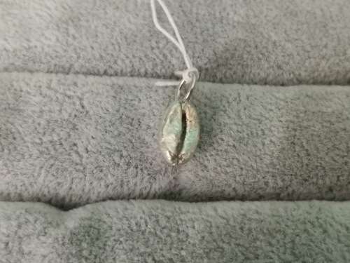 **R1 Auction** Silver Coffee Bean Pendant