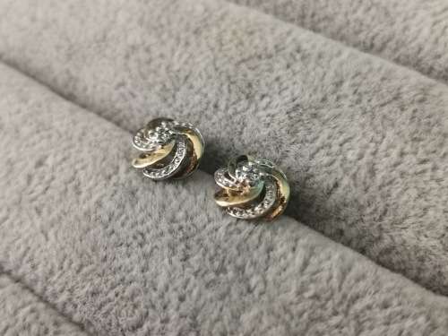 Cute 9ct Gold Earrings