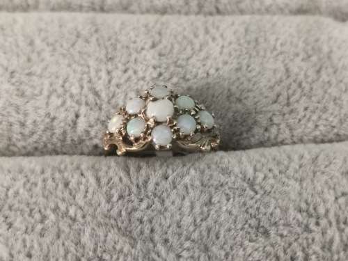 9ct Gold Opal Ring