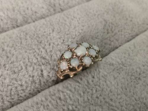 9ct Gold Opal Ring