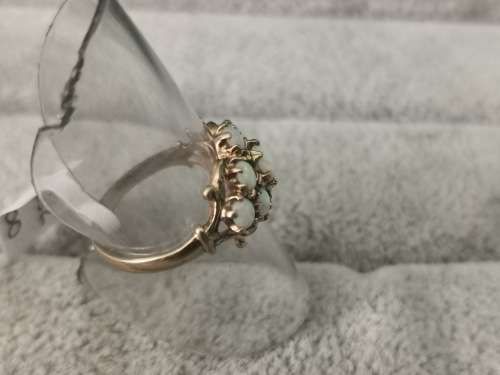 9ct Gold Opal Ring