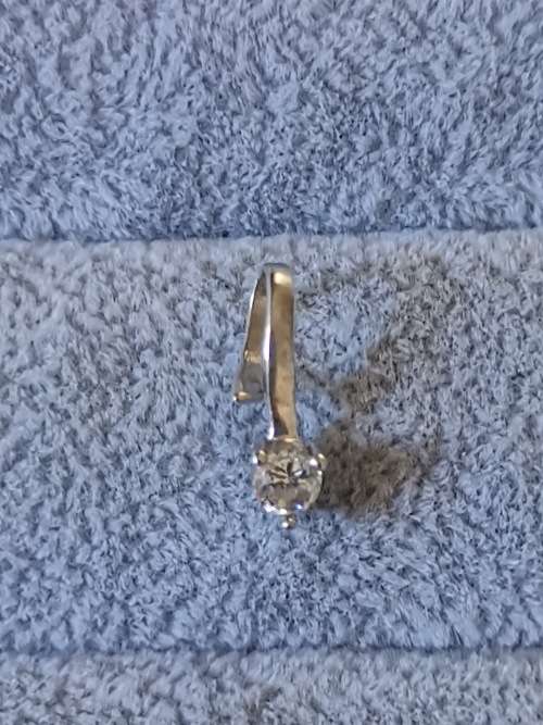 DISCOUNT!!! Dainty Silver Pendant
