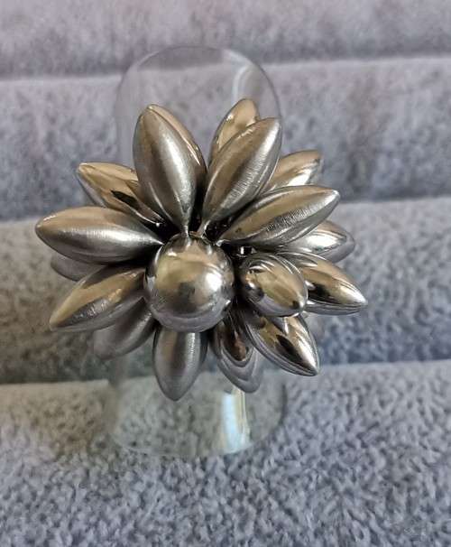 Silver Flower Ring