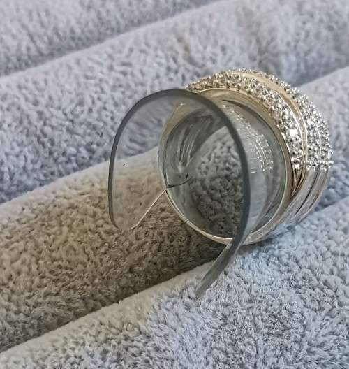 DISCOUNT!!! Dazzling Silver Ring