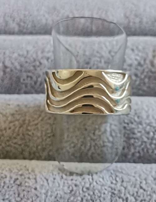 DISCOUNT!!! Patterned Silver Ring