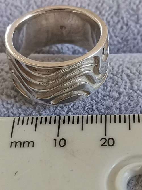 DISCOUNT!!! Patterned Silver Ring