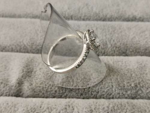 9ct White Gold Halo Ring