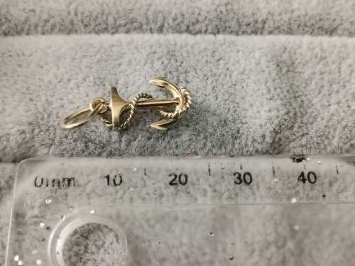 9ct Gold Anchor Pendant