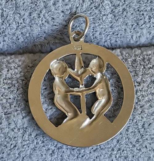 DISCOUNT!!! Unique Silver Pendant