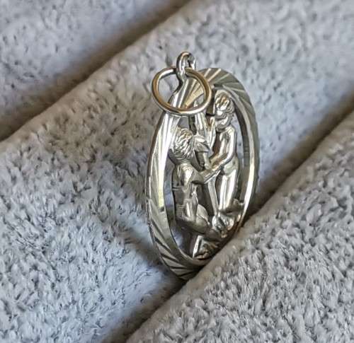 DISCOUNT!!! Unique Silver Pendant