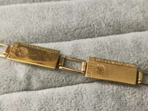 Unique South Africa Gold Company Bracelet