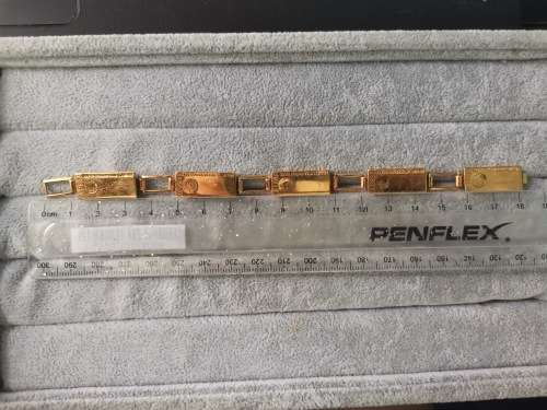 Unique South Africa Gold Company Bracelet
