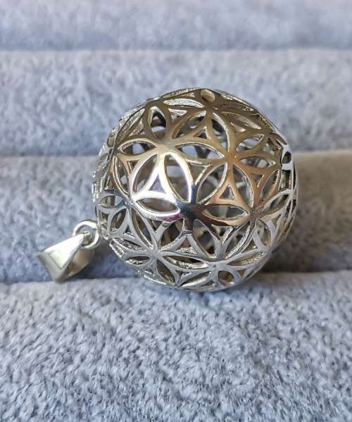 DISCOUNT!!! Silver Ball Pendant