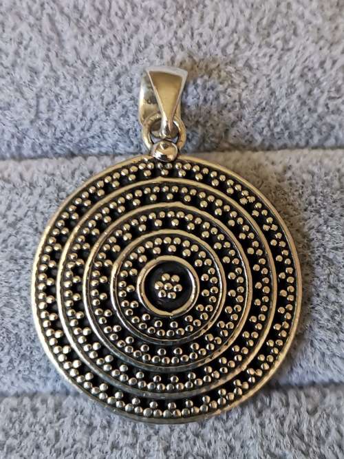 DISCOUNT!!! Unique Silver Pendant
