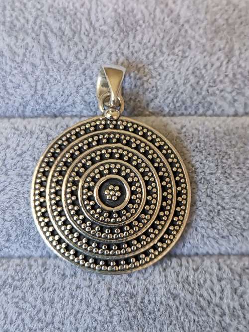 DISCOUNT!!! Unique Silver Pendant