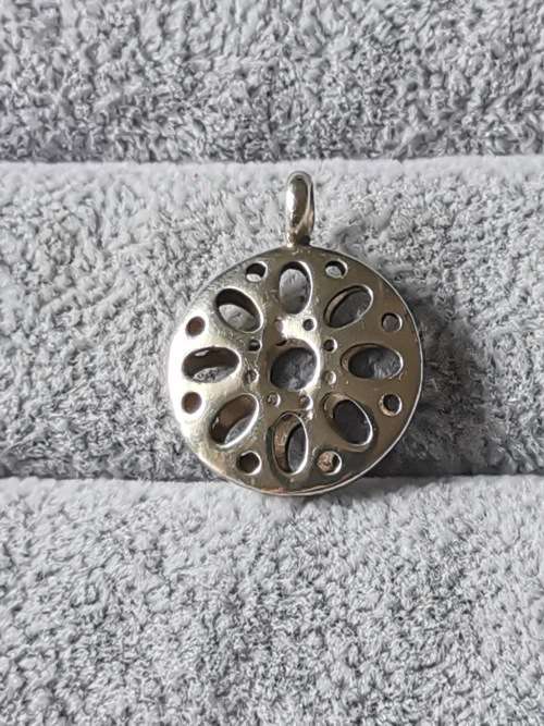 DISCOUNT!!! Unique Silver Pendant