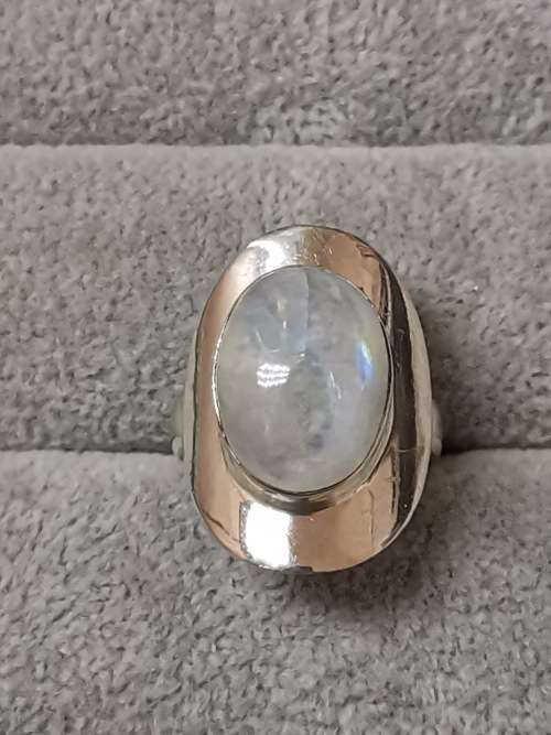 DISCOUNT!!! Silver Moonstone Ring