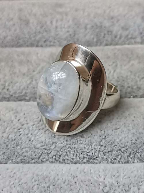 DISCOUNT!!! Silver Moonstone Ring