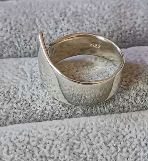DISCOUNT!!! Unique Silver Ring