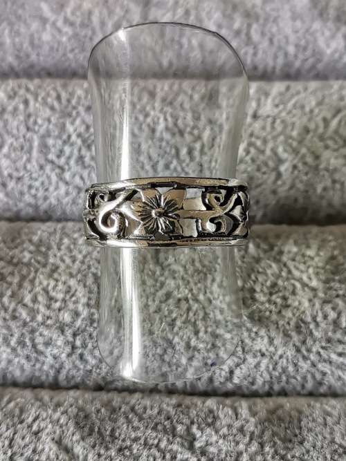DISCOUNT!!! Silver Flower Ring