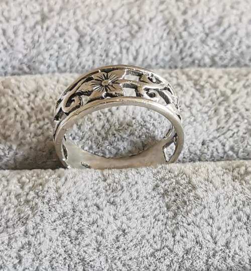 DISCOUNT!!! Silver Flower Ring