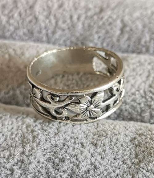 DISCOUNT!!! Silver Flower Ring