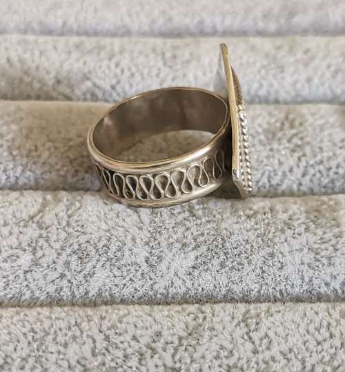 DISCOUNT!!! Unique Silver Ring
