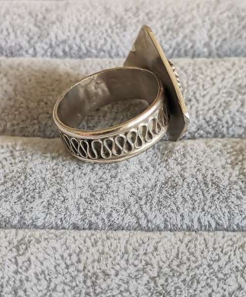 DISCOUNT!!! Unique Silver Ring