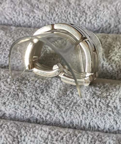 DISCOUNT!!! Unique Watch Strap Ring